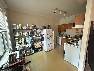 2 bed, 9999 sqft, $3,500 — Photo 2