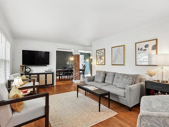 2nd image of 7933 Colonial Dr