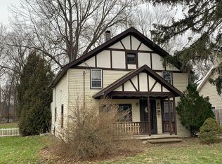 23073 Summerland Ave, North Olmsted, OH