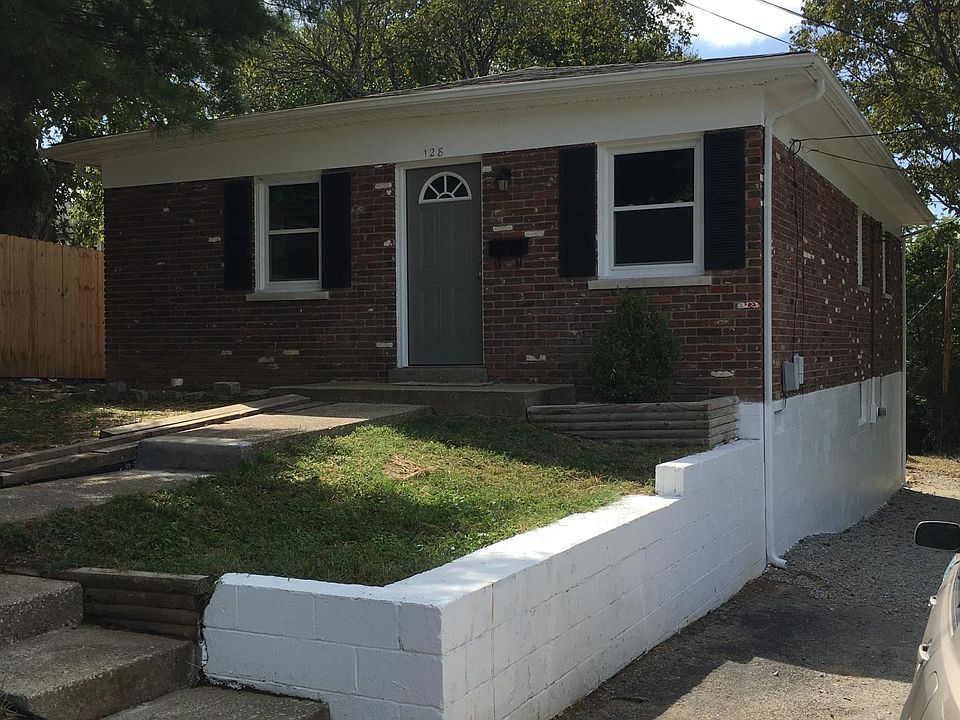 1st image of 128 Winding Way Dr