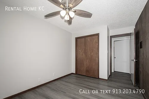 7800 Noland Rd — Photo 27