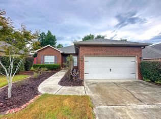 6734 Weathered Dr, Milton, FL 32570