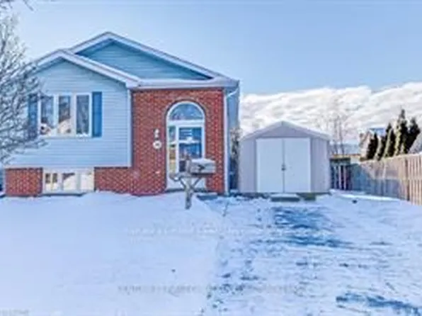 40 Trapper St, London, ON N5W 6B4