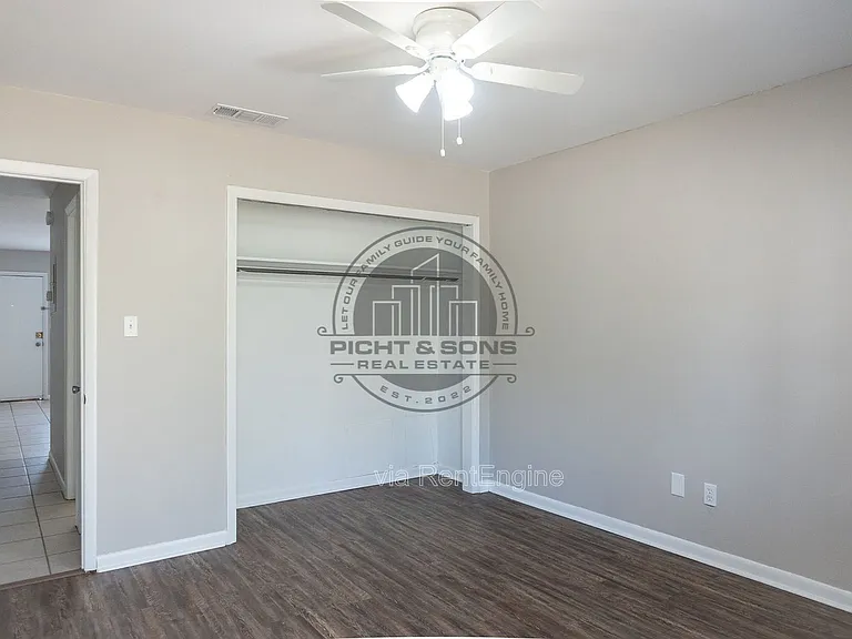 414 Hayden Rd — Photo 5