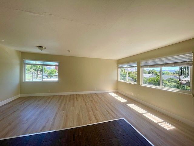 2nd image of 1670 Alum Rock Ave APT 205
