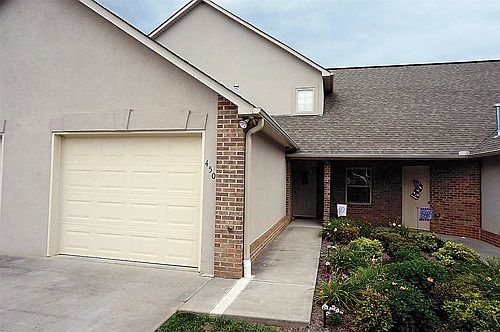 1st image of 450 Lochmere Dr