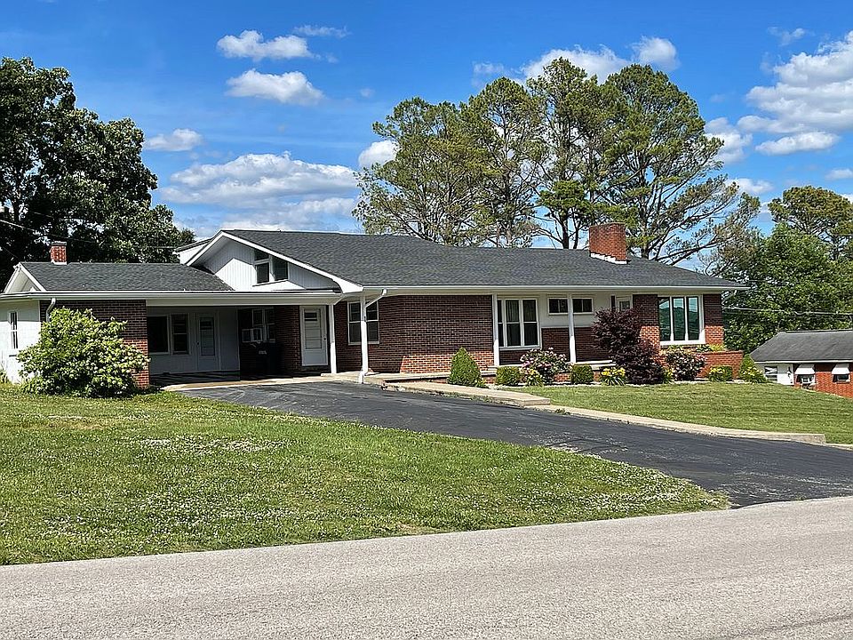 1st image of 66 Hickory Hill Dr