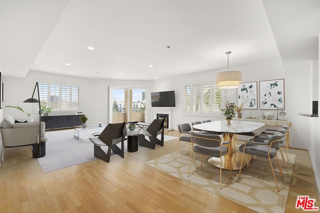 Stunning Penthouse View Off-Grid Apartments For Rent image