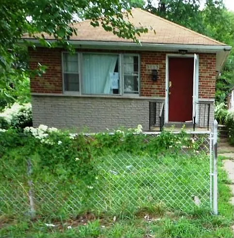 3713 Oregon Ave photo 1