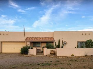 930 S Hassayampa Rd, Golden Valley, AZ 86413