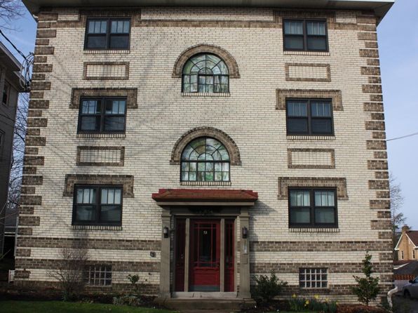 51 Overlook Dr
