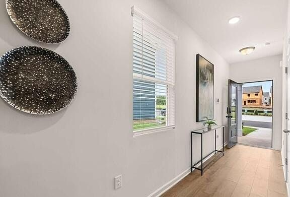 3rd image of 1260 Riverstone Rd