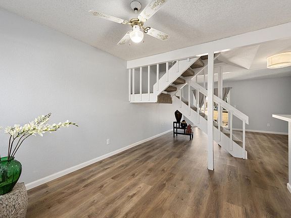 2nd image of 1705 Heatheridge Rd #L-105