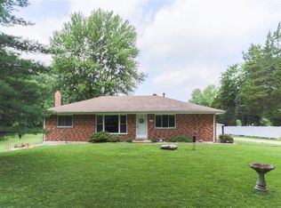 2805 Clager Rd, Saint Louis, MO 63125