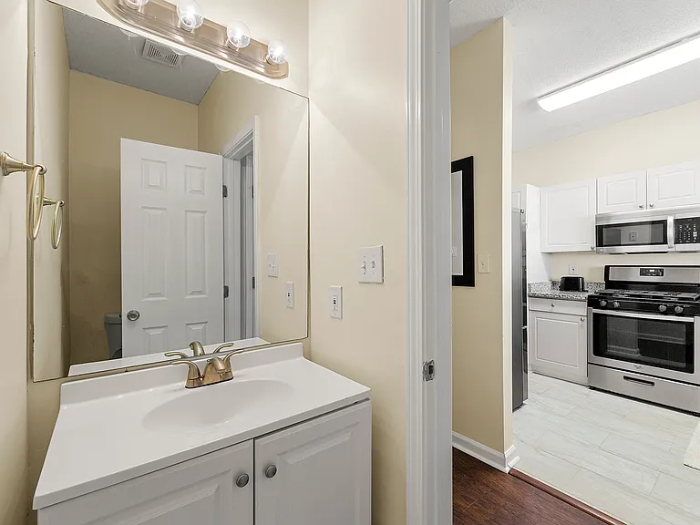 251 Ralph David Abernathy Blvd SW — Photo 12