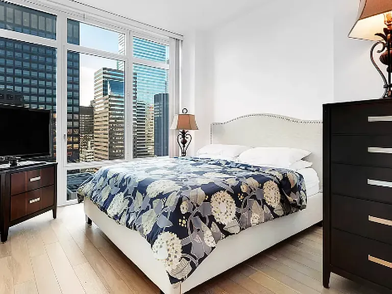 207 E 57th St #28B — Photo 10