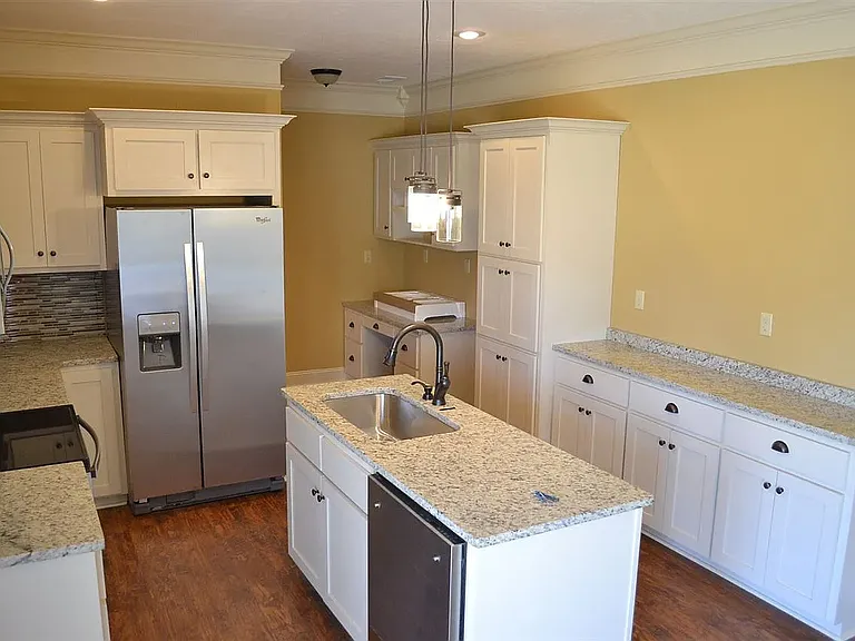 122 Kaycee Cv — Photo 5