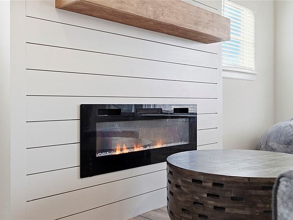 5th image of 1251 Bootleg Rd