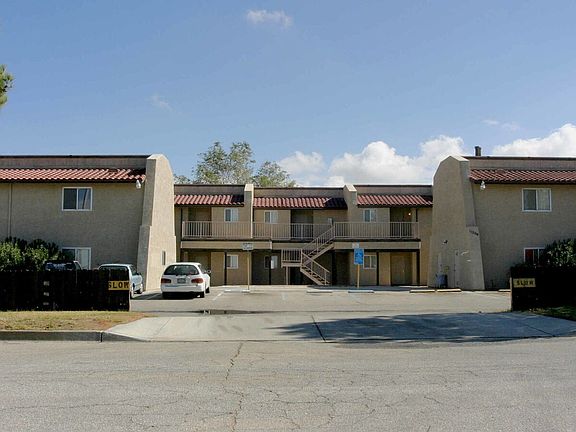 3rd image of 11200 Vintage Rd APT 4