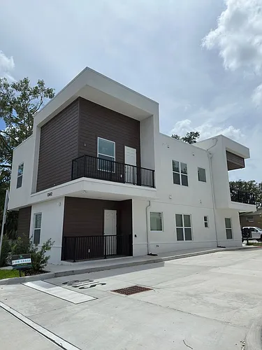 13614 N 22nd St #101 Photo 1