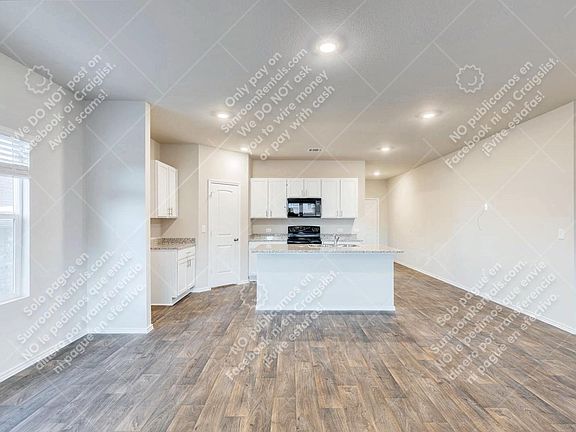 4th image of 6005 Montrelia Dr