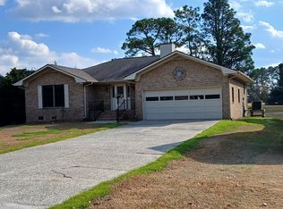 2111 Caracara Dr, New Bern, NC 28560