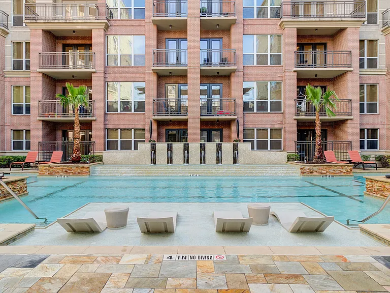 Hollings Post Oak — Photo 5