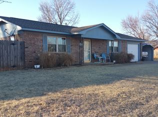 1201 2nd St, Perry, OK 73077