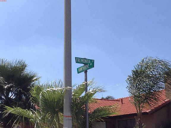 5th image of 9379 Fremontia Ave