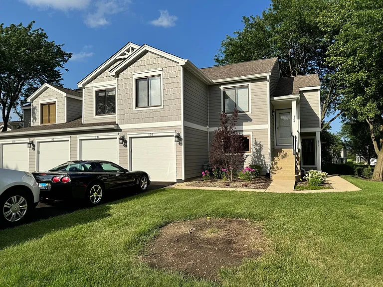 134 Manchester Ct — Photo 8