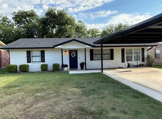 121 Ace Ranch Rd, Kerrville, TX 78028