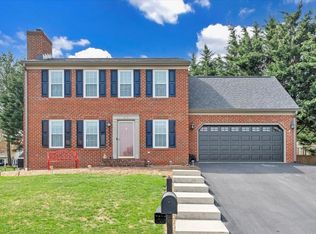 6115 Ashmont Dr, Roanoke, VA 24018