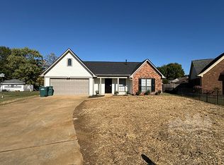 316 Sparky Cv, Southaven, MS 38671