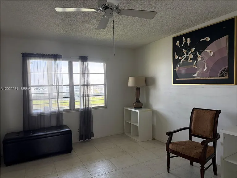 4043 Cornwall Dr #4043-C — Photo 3