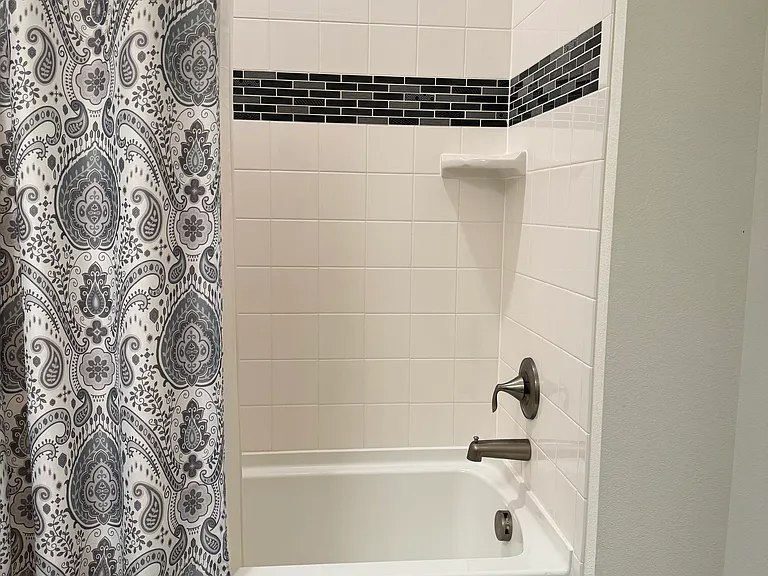 6109 Dayton St — Photo 22