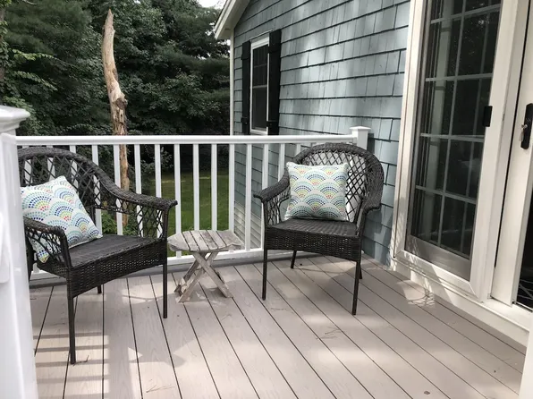 33-35 Old Kings Hwy #33A, Ogunquit, ME 03907