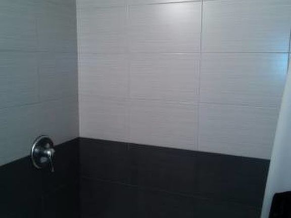3rd image of 1360 Herkimer St APT 1