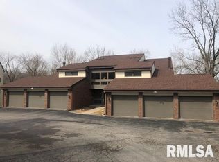 2012 Jeanette Ln APT B, Springfield, IL 62702