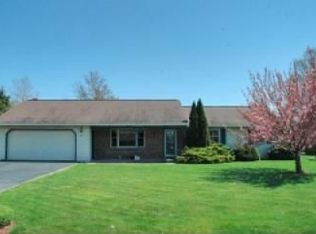 219 Andrea Dr, Lititz, PA 17543