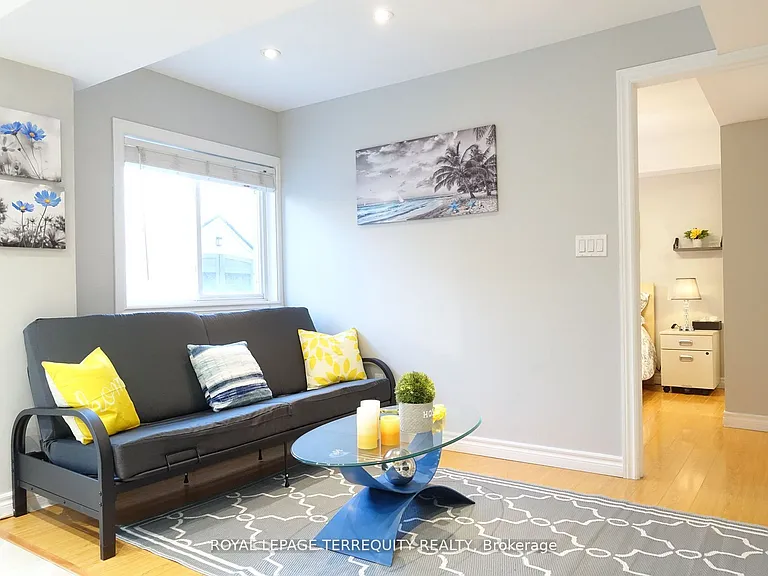 35 Gina Dr #BASEMENT — Photo 3