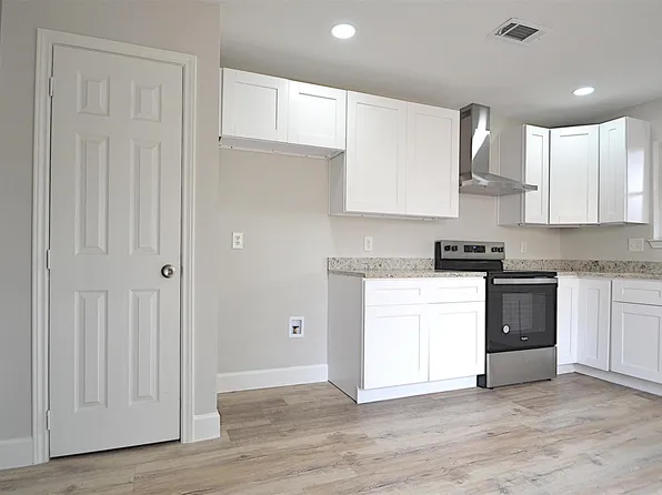 4527 Adonis Dr, Spring, TX 77373