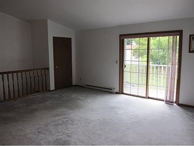 2nd image of 350 Auburn Meadows Ct Unit C