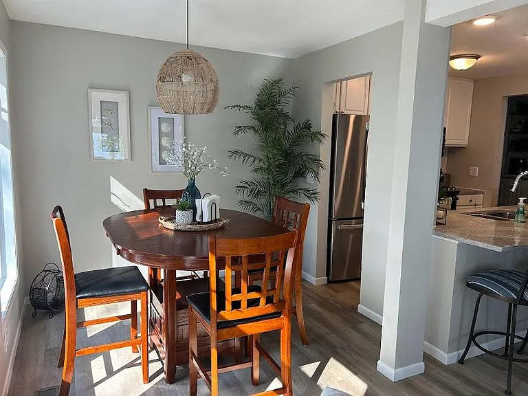 213 N Park St #1 — Photo 5