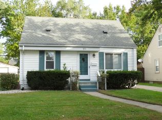 911 Whitcomb Ave, Royal Oak, MI