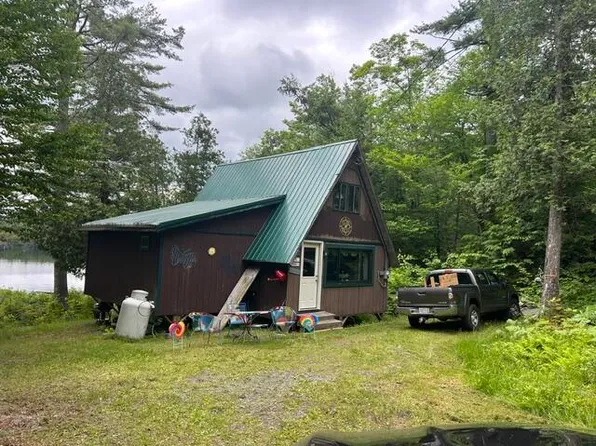 137 Parsons Landing Road, Dover-Foxcroft, ME 04426
