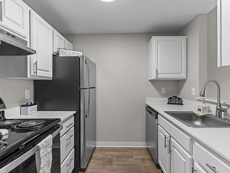Aspire Apartments at Mountlake Terrace — Photo 8