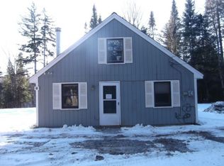 29 Old Country Ln, Pittsburg, NH 03592