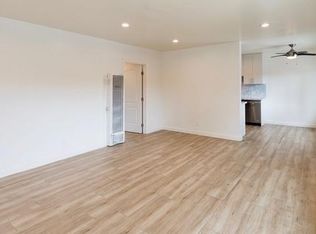 6659 Abrego Rd #B, Isla Vista, CA 93117