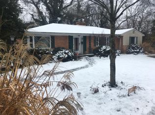 1572 Stanford Dr, Cincinnati, OH 45223