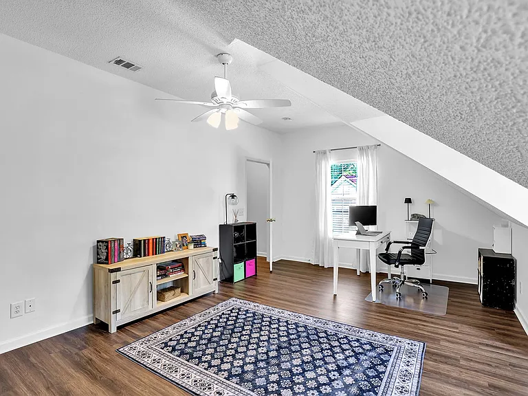 115 Sunrise Ln — Photo 28
